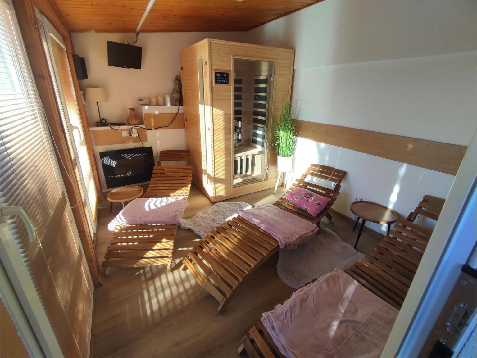 Spa & Pool Apartments Prestige Villa Ivica Marianka Eksteriør billede